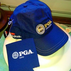 NWT PGA Tour Golf Hat Baseball Cap Set Gift Vegas Souvenir New Matching Coozie
